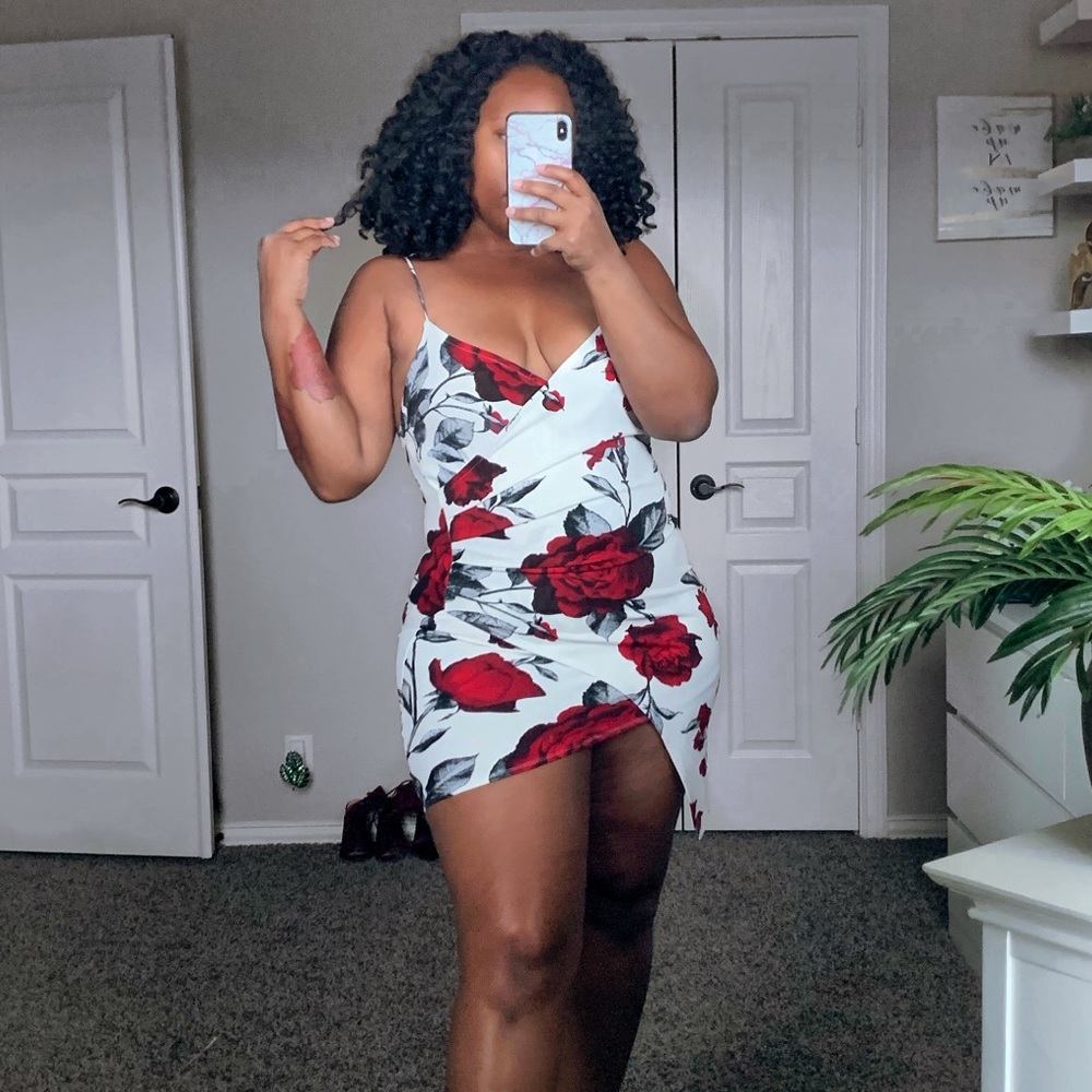 Roses are red dress